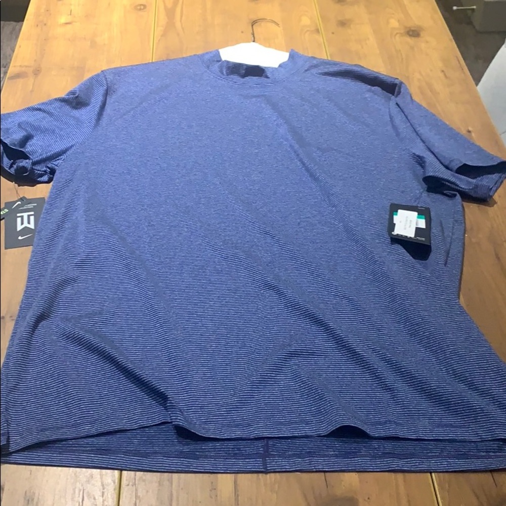 Nike golf shirt
